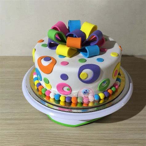 Torta Regalo Colorida Desserts Birthday Cake Cake