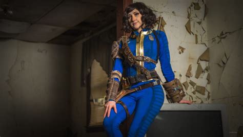 Cosplay Spotlight: Fallout Vault Dweller - Labinnak - Gameranx