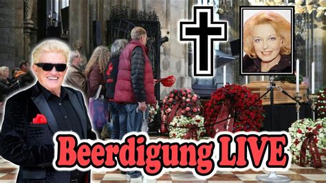 BEERDIGUNG LIVE HANNELORE KRAMM 82 8 NOVEMBER 2023 HEINO IN