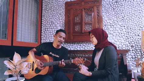 Aku Cinta Kau Dan Dia Dewa Cover By Maura Cristy Ft Randa