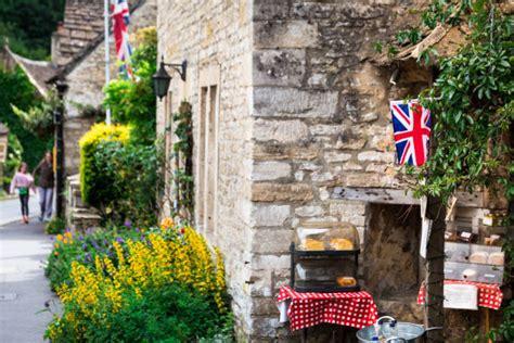 Cobblestone Street England Stock Photos Pictures And Royalty Free Images