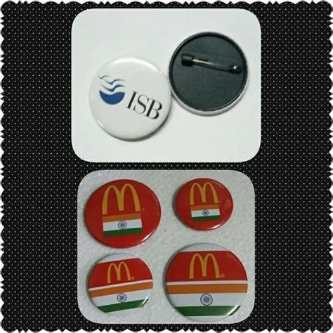 Multicolor Round Promotional Pin Badges Size 44mm 56mm 72mm At Rs