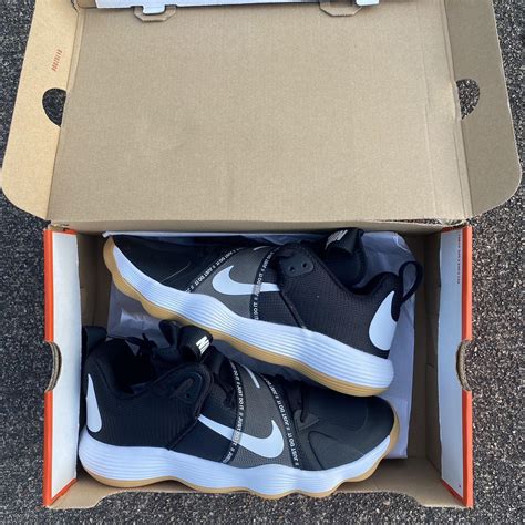 Nike volleyball shoes women’s 11.5 - Depop