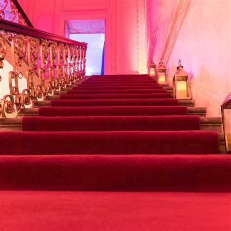 Planning Tips for creating a red carpet award ceremony experience