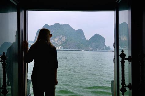 Halong Bay Cruise (How To Choose The Best Tour) - Two Roaming Souls