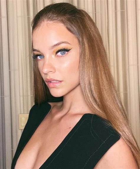 Victoria s Secret güzeli Barbara Palvin in cilt bakım rutini Ucuz ama