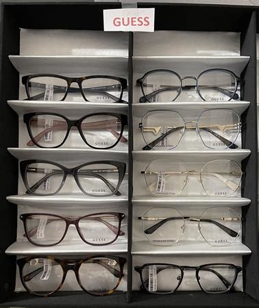 Lot De Montures Optiques Diverses Marques Guess