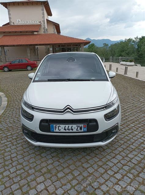 Citroen C4 Picasso HDI 1 5 Kubika 130 Ks Cijena 13500 Crna