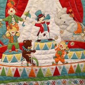 Circus Quilt Baby Quilt or Toddler Gift Circus Nursery Décor 34 by 40 - Etsy