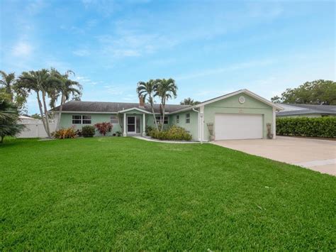 Palm City, FL Real Estate - Palm City Homes for Sale | realtor.com®