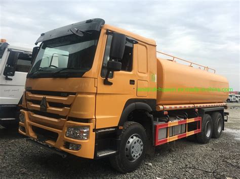 Sinotruk HOWO 20 Cbm 6X4 Water Sprinkler Truck Water Sprinkler Truck