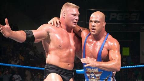 Brock Lesnar Contre Kurt Angle Le Chauve Et La Bête