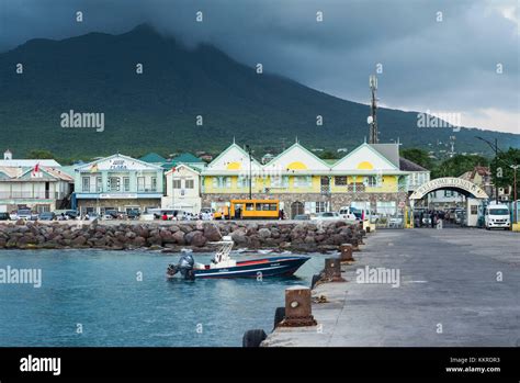 Charlestown waterfront nevis caribbean hi-res stock photography and ...