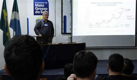 Engenheiros do governo aprimoram conhecimento em técnicas de pavimento