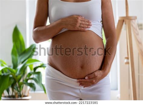 Close Naked Pregnant Woman Belly Stretch Stock Photo 2217223181