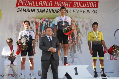 Kurtulu Yolu Bisiklet Turu Nda Iki Etap Sona Erdi Spor Samsun