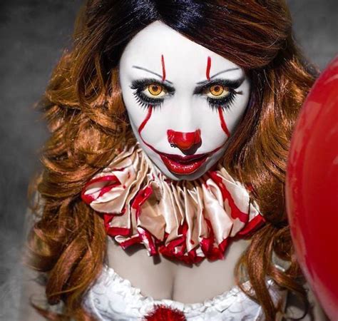 Female Pennywise Cosplay 22 Pics