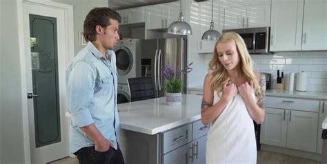 Dazzling Blonde Beauty Cheats On BF With Neighbor ZB Porn