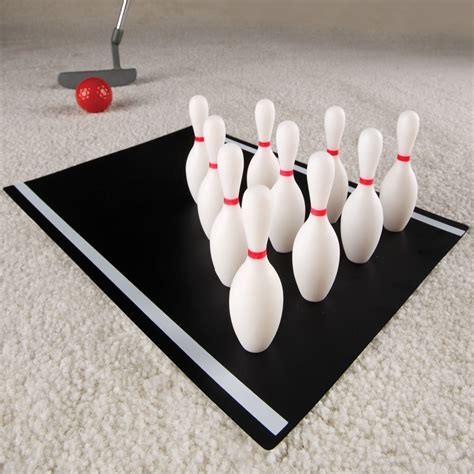 The 10-Pin Bowling Putting Game - Hammacher Schlemmer