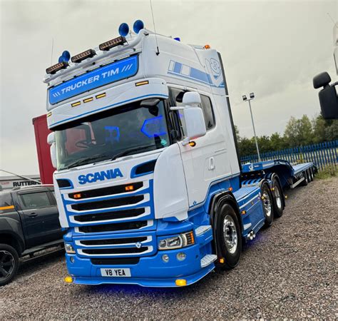 Enter Raffle to Win A RIDE IN THE TRUCKER TIM SCANIA V8 R SERIES ...