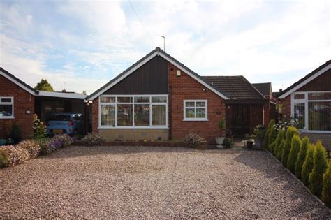 3 Bed Detached Bungalow For Sale In Beachcroft Road Kingswinford Dy6