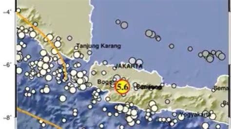 Gempa Bumi Susulan Di Cianjur Terjadi Tiga Kali Genteng Rumah Warga