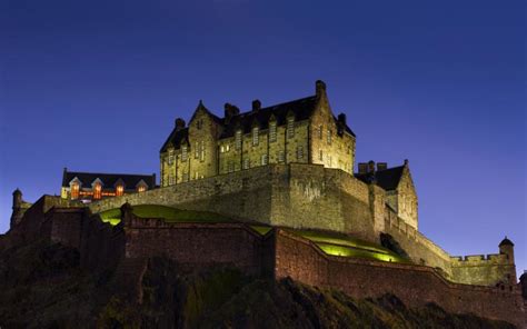 HD Edinburgh Castle At Night, Scotl Wallpaper | Download Free - 106276