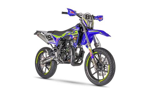 Ficha técnica y precio de SHERCO FACTORY SM R GASOLINA 2022 Motos net