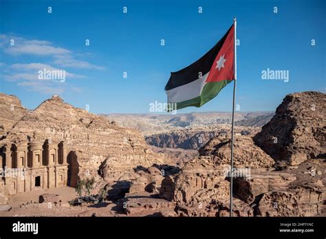 Jordanian Flag Petra Jordan Hi Res Stock Photography And Images Alamy