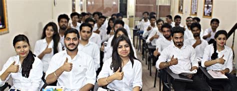 Best BBA college in Delhi, Lowest BBA Fee in Delhi