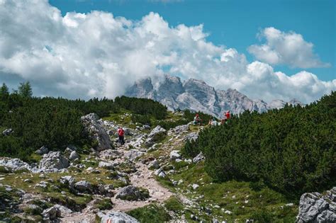 A Complete Hiking Guide to Tre Cime Di Lavaredo