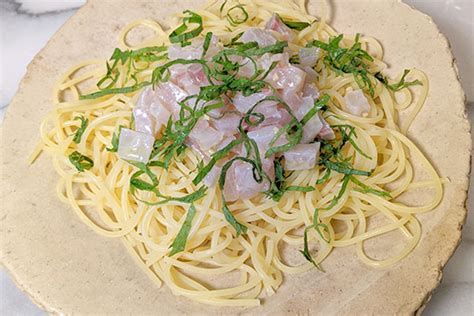 カンパチを制覇する！ ブリ・ハマチとの違い、刺し身の盛り付け法、パスタ、お茶漬けレシピも Hugkum（はぐくむ）