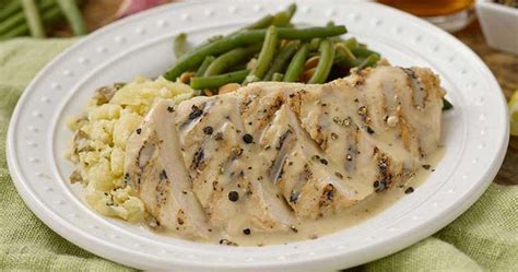 Chicken with Lemon Peppercorn Sauce