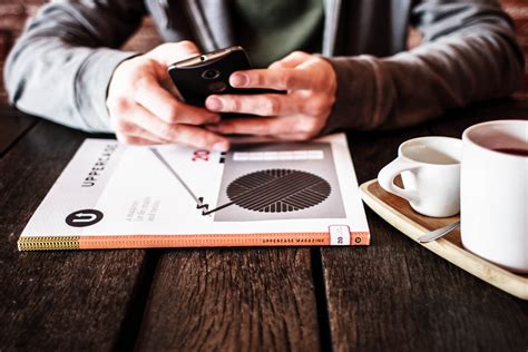 картинки : смартфон, письмо, рука, книга, кофе, технологии, Телефон ...