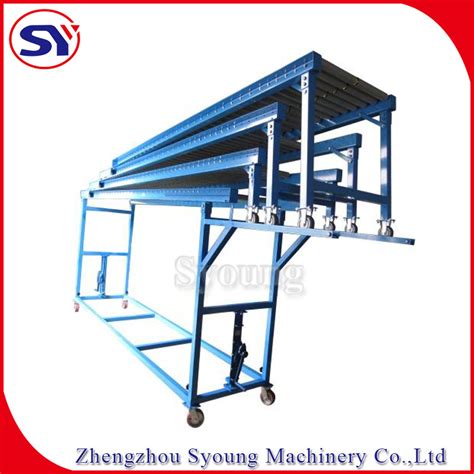 Heavy Duty Telescopic Gravity Roller Conveyor For 20 40 Container Unloading Unloading