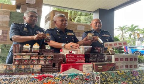 Taktik Sorok Rokok Seludup Lebih Rm Dalam Van Terbongkar