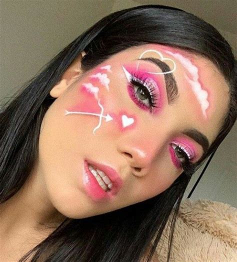 15 Maquillajes inspirados en San Valentín que harán palpitar tu corazón