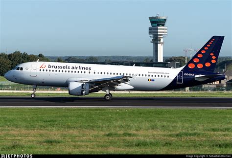 OO SNJ Airbus A320 214 Brussels Airlines Sebastian Roxman JetPhotos