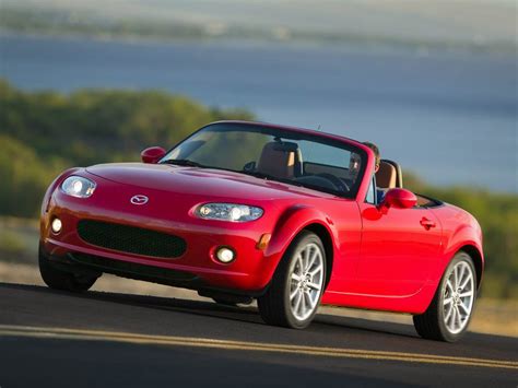 10 Best Used Convertibles Under $10,000 - Kelley Blue Book