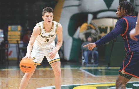 Northern Michigan University Wildcats Mens Basketball Team Creeps Back