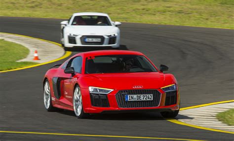 2016 Audi R8 V10 R8 V10 Plus Pricing And Specifications Photos Caradvice