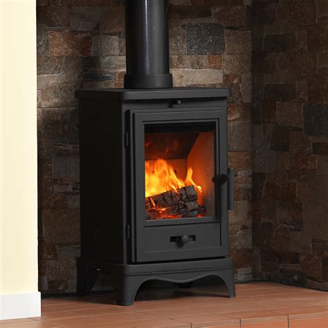 Penman Bassington Compact Multifuel Stove Bywaters