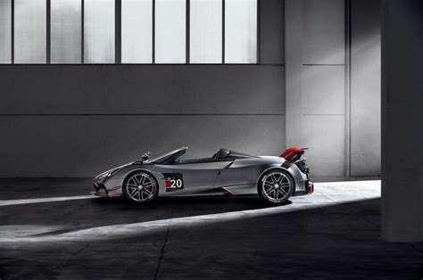 Huayra Roadster Bc