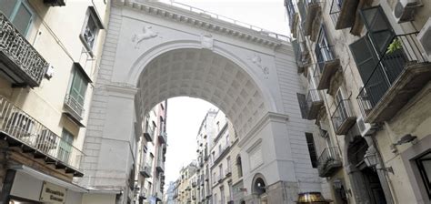 Il Ponte Di Chiaia Torna Al Suo Splendore Inaugurato Il Monumento Al