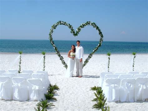 Beach Wedding Arch Ideas – Beach Wedding Tips