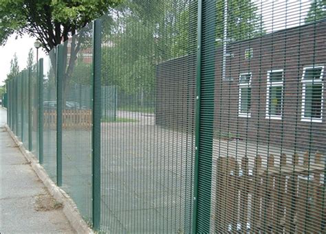 Anti Climbing Fence High Security Fence With No Climbing Razor Wire