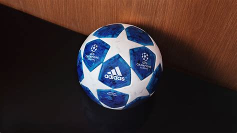 ¡de Lujo El Nuevo Balón De La Champions League En Imágenes Mediotiempo