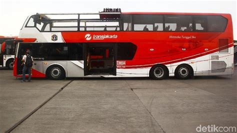 Jam Operasional Bus Tingkat TransJakarta 11 15 April Untuk Libur