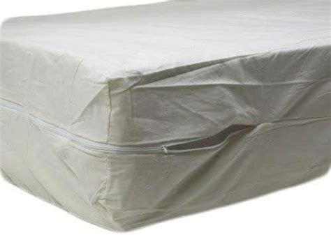 Cotton Fleetwood Cotton Mattress Cover, Queen Size, Zips Around The ...