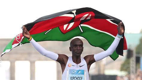 How fast was Eliud Kipchoge’s 2022 Berlin Marathon world record?